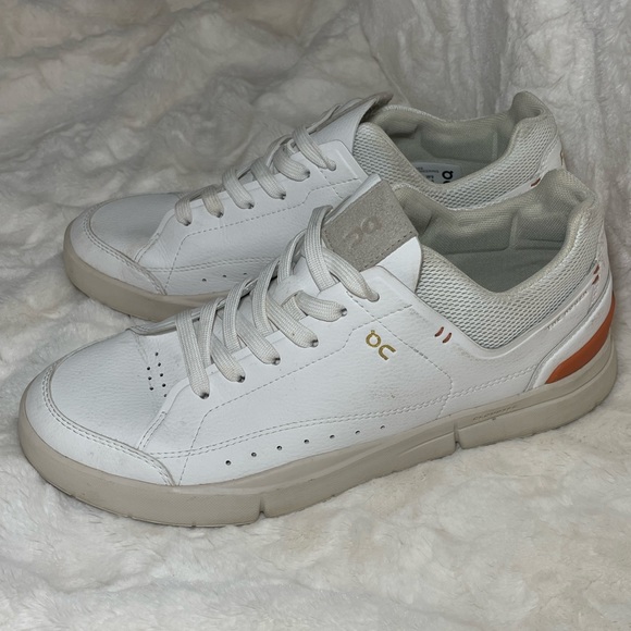 On Rogers - Picture 3 of 4